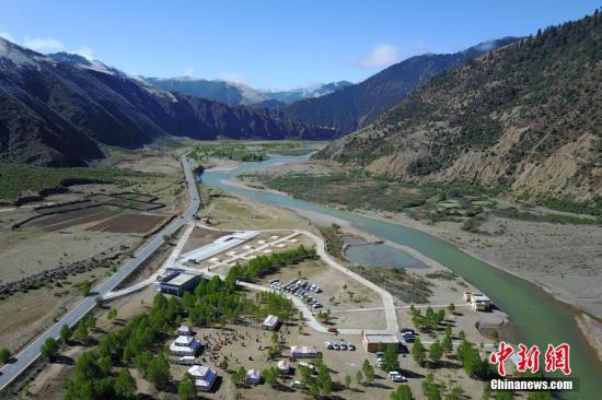 中国西部行自驾游精品旅游线路公布 含318川