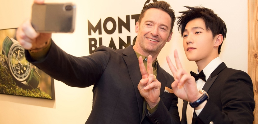 当羊遇到狼!杨洋和狼叔休杰克曼同场大玩自拍