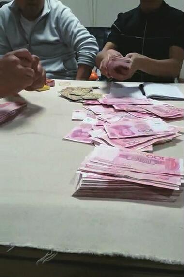 济南市中警方破获一起聚众赌博大案 涉案金额过千万元