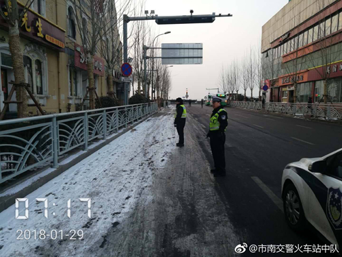 为什么gdp高速增长而居民茂_中国经济唱不衰 持续30多年超高速增长世界罕有