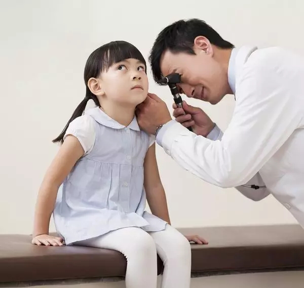 吃个感冒药怎么就聋了？儿童用药的误区一定要知道！