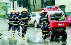 淄博市公安消防支队展开灭火救援大比武