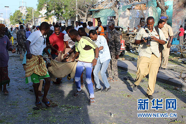索马里首都发生汽车炸弹袭击至少１４人死亡