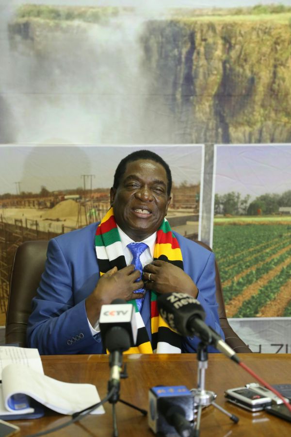 外媒：津巴布韦总统访华巩固“全天候友谊”