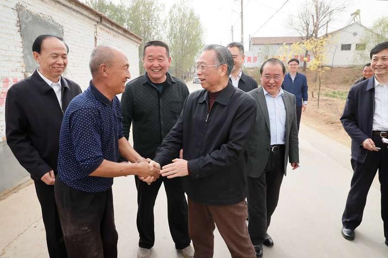 刘家义到德州调研并召开座谈会 坚持习近平总书记立场观点方法 以改革创新推动实现高质量发展