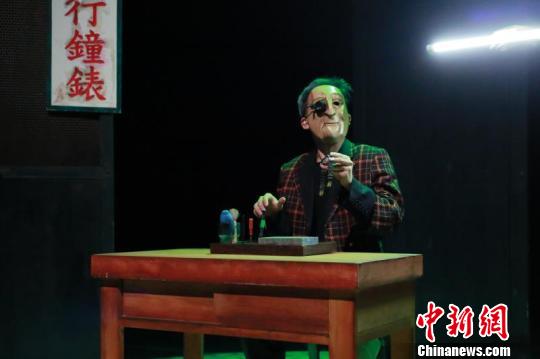 香港面具剧《爸爸》将首次进京开启疗愈之旅