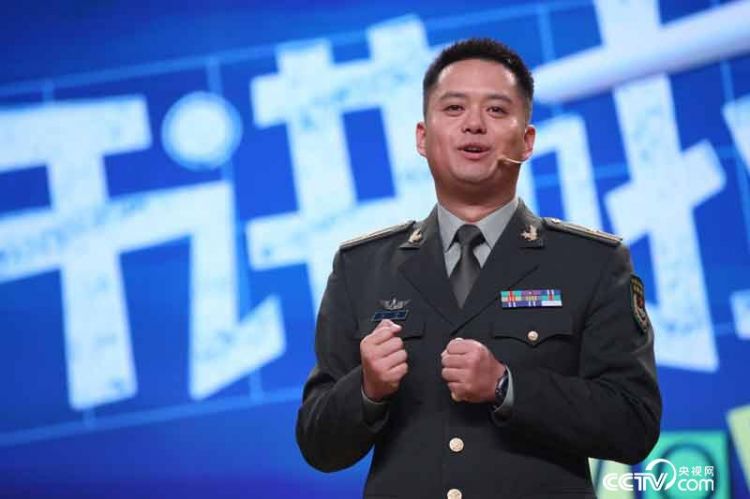 【中国梦实践者】“影子部队”潘峰：守护香港安全，是我们最大的幸福