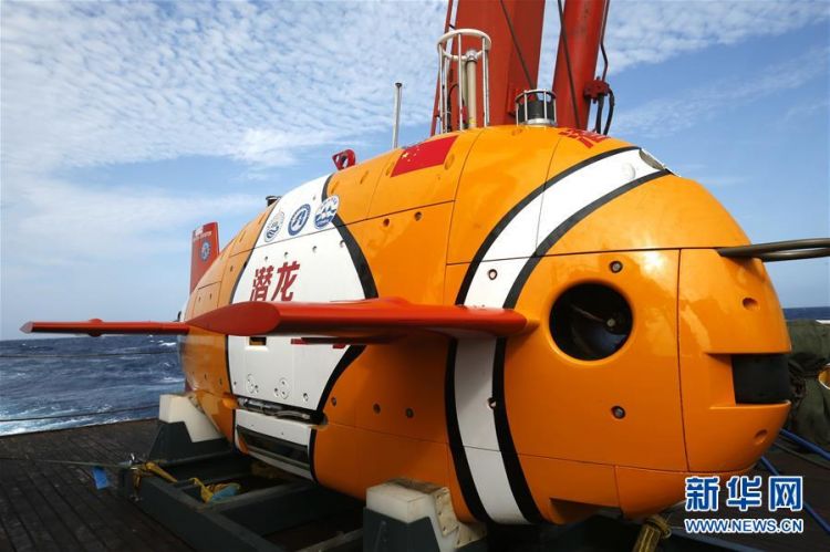 “小丑鱼”缘何有大本领？揭秘中国最先进自主潜水器