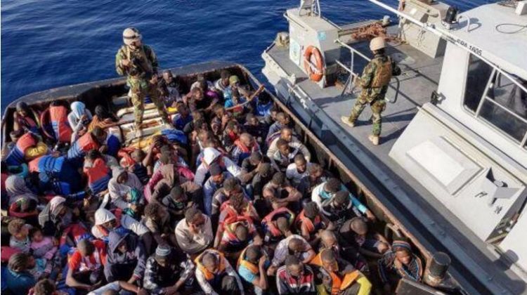 利比亚海军：偷渡者遇船难11人丧生 263人获救