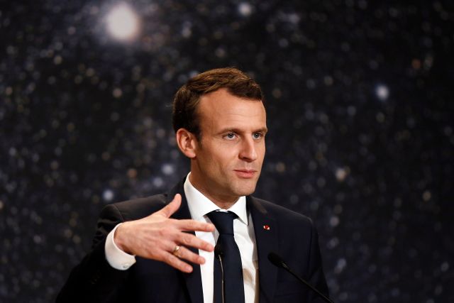 法国民议会通过移民法案 马克龙政党现分歧