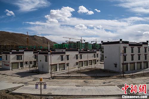 通讯：西藏“4·25”地震三周年：中尼边民的震后新生