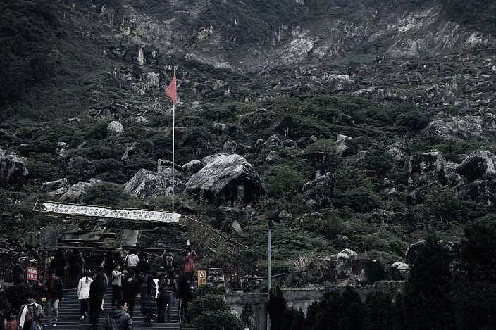 瞧你们“山东大汉”干的好事儿！瞧瞧！