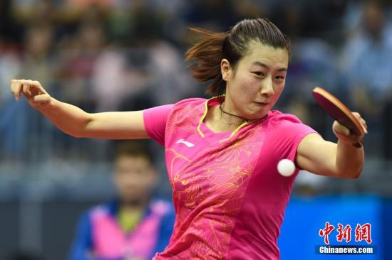 丁宁意外受重挫 中国乒乓女队逆转战胜中国香港队进决赛