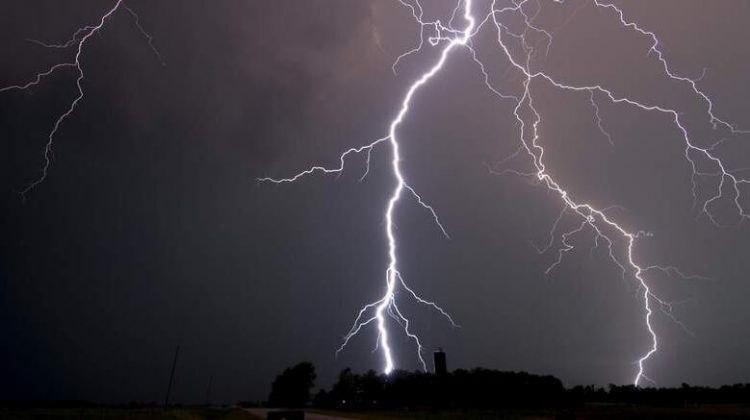 孟加拉时间-大雷雨侵袭孟加拉国 近30人因遭雷击而丧命-印媒 印度将 永久巡逻 通...图片 25139 750x420