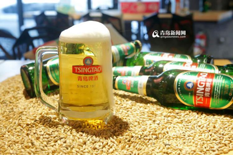 115年用心造 青岛啤酒问鼎“中华老字号品牌排行榜”榜首