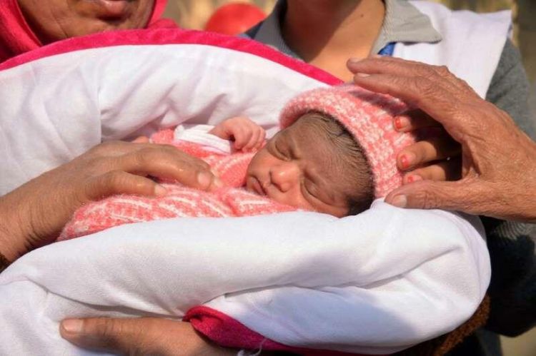 研究：由于性别歧视 印度每年有24万女婴丧命