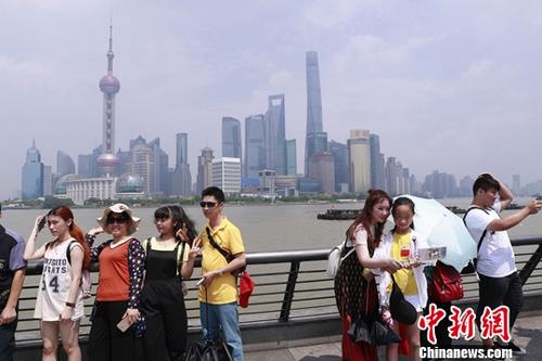 上海拟加大海外引才力度 实施海外猎头工程