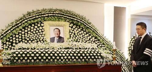 韩媒：韩国LG家族第三代掌门具本茂去世 享年73岁
