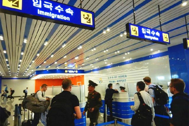 独家|飞机火车汽车爬山：外国记者这样接近朝鲜核试验场