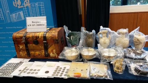 香港警方捣破爆窃古董团伙 搜出十万港元古董
