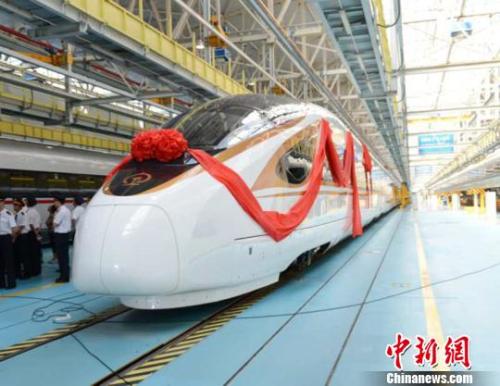 揭复兴号研发团队：构建中国高速动车组技术标准体系