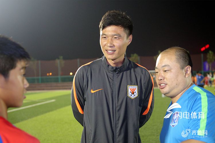 前鲁能队长刘金东任形象大使 齐鲁绿茵少年足球赛即将开赛