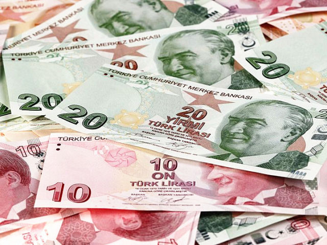 “一起挫败诡计” 埃尔多安呼吁土耳其民众换钱挺本币
