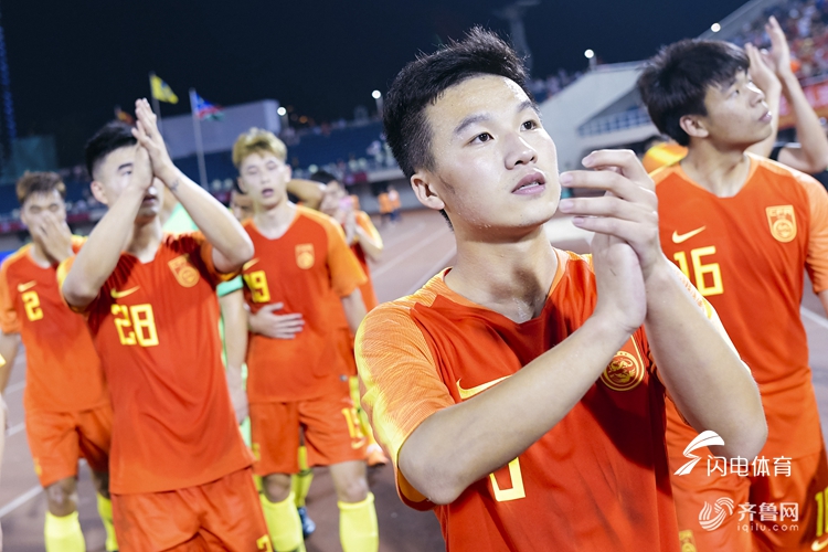 U23国足4-2取胜纳米比亚 鲁能小将均晟点射破门