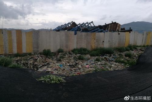 云南昭通垃圾污染问题突出 长期缺乏规范垃圾填埋场