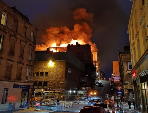 英国著名艺术学院发生大火 系4年来第2次