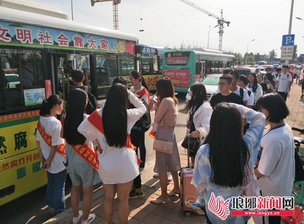 端午小长假期间 临沂公交共运送乘客近78万人次