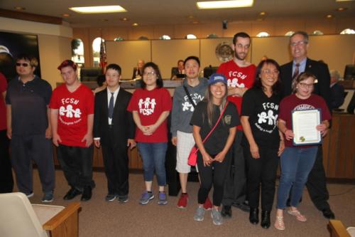 美华人特殊儿童团体获表彰 积极工作服务社区