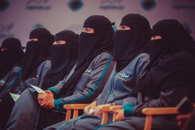沙特首批女性车险查勘员准备上岗