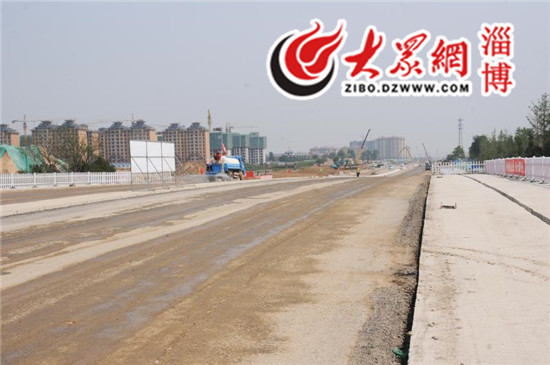 淄博西五路北延工程跨猪龙河桥6月底将完工