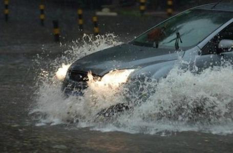 淄博正式进入雨季恶劣天气增多 高速交警支招“雨中行车”