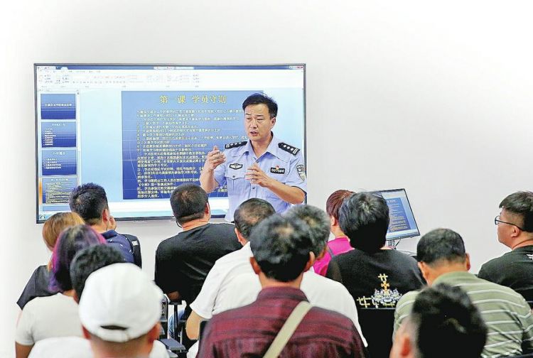 探营济南交警“满分学校”：学校是个好学校 但最好你别来(图3)