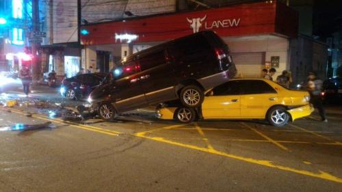 台湾男子酒驾拒检撞3车致3伤 1名伤者是通缉犯