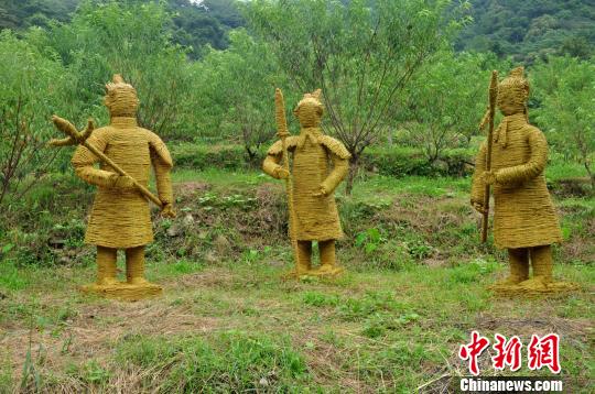 石门国家森林公园稻草文化艺术节开幕