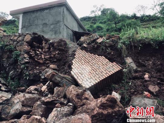 甘肃暴洪灾害致15人死4人失踪 黄河兰州段防汛形势严峻