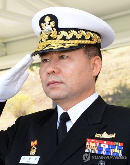 韩国国防部提名海军参谋长 有望在国防改革方面发挥主导作用