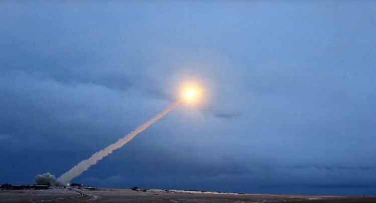 俄军：俄在哈萨克斯坦靶场成功试射新反导导弹