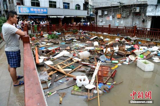 台风“安比”预计今中午登上海 已撤离安置逾19万人
