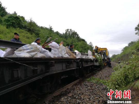 强降雨致黑龙江省铁路多趟列车停运