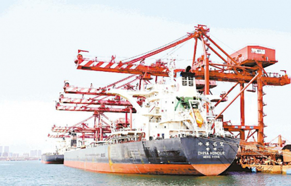 1—7月日照口岸外贸货物吞吐量约1.57 亿吨