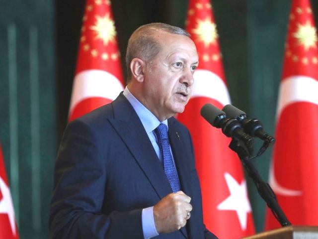 土耳其出招“保卫”货币里拉