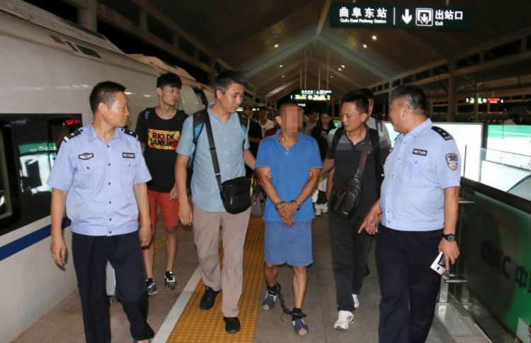 兖州警方千里追凶 潜逃25年终落网