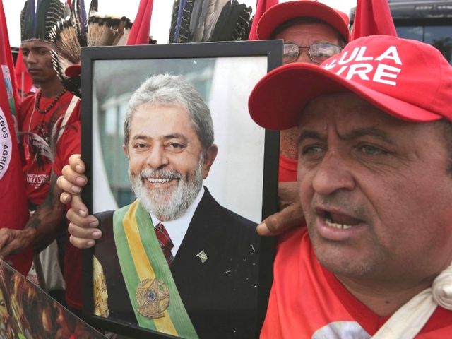 巴西劳工党坚推卢拉参选总统