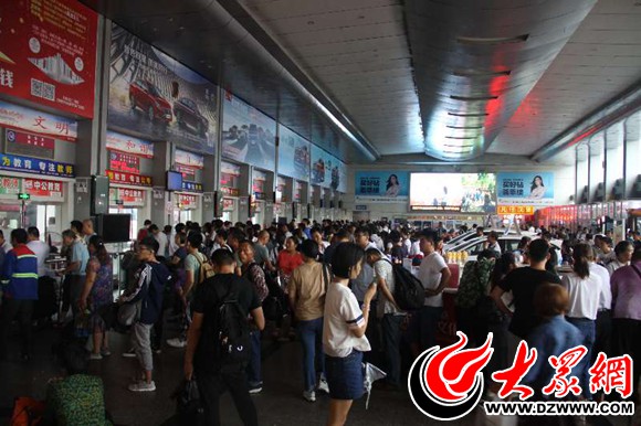 菏泽城际公交正常发车部分站点关闭 长途客流大幅增加