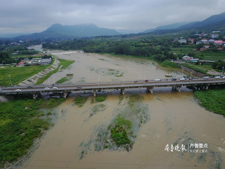 台风过后，济南卧虎山水库水位大涨