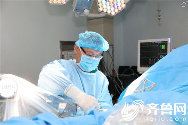 烟台山医院完成世界首例机器人辅助下In-Fix治疗骨盆骨折